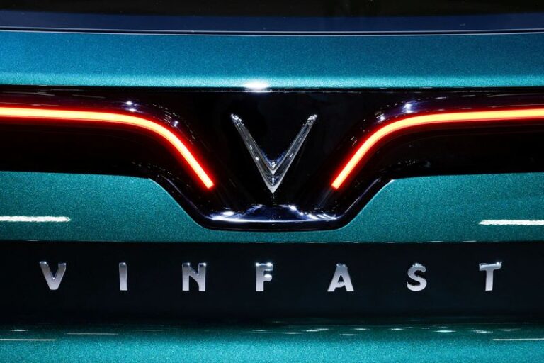 After a stellar debut, shares of Vietnamese electric vehicle manufacturer VinFast fell for a second day