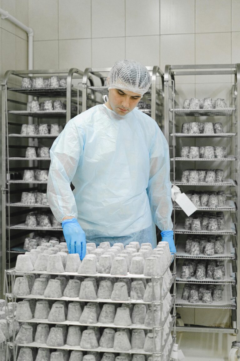 The Future of Food: Lab-Grown Meat and Sustainable Dining